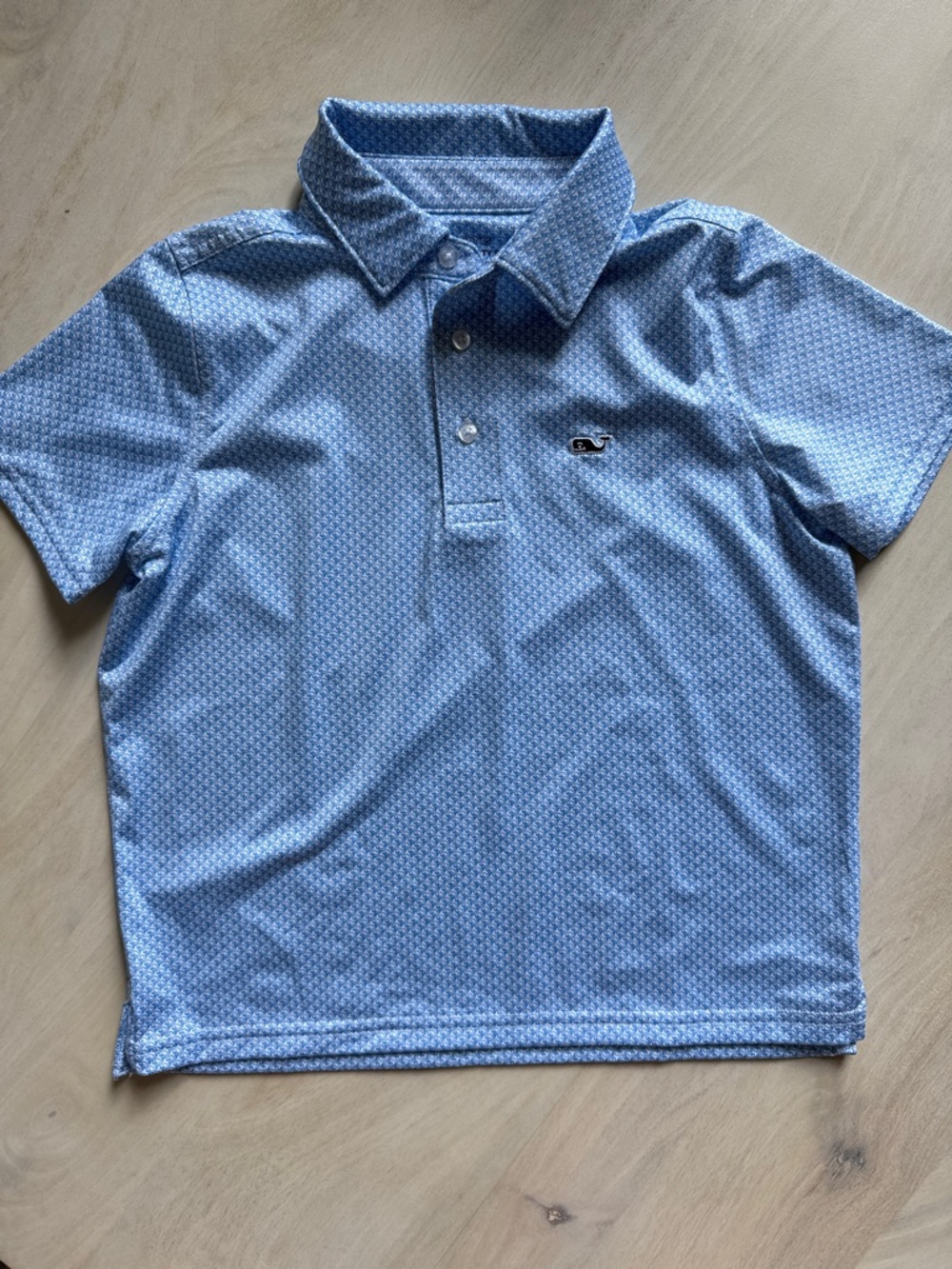 EUC VINEYARD VINES SANKATY PERFORMANCE POLO boys SZ 7 - whale print